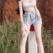 Bella77