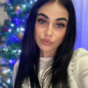 Olena_hot08