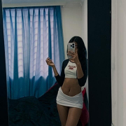 Any_Petitte
