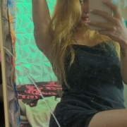 hugecockbabe