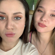 NicoleAndMarias