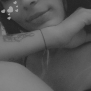 skinny_sara