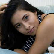AdrianaCandamil