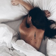 Anora_25