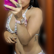 Valenmc_sexy