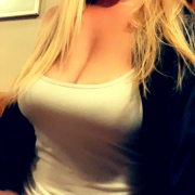 BlondMilfCait