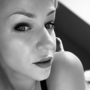Blondbabe