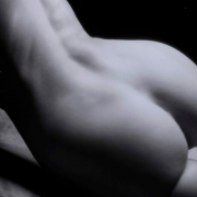 brunette_mature