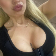 Valeria_Milf