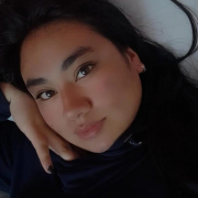 Mia-leonee