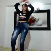 latinas_hots