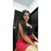 Curly-Queen