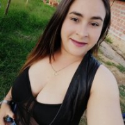 mia_hot_ig