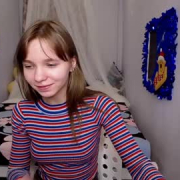 demure_leslie