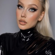 Miss-Liya