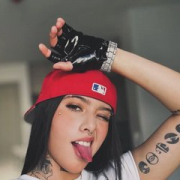 Gangster-girl