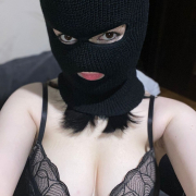 MaskedCouple777