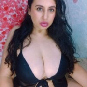 Nora_90