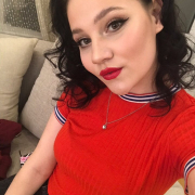 Nikki_Cook