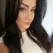 Teasing_Queen