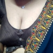 Cute_soniya24