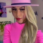 Victoria_Falk