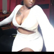 linsyboobs