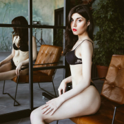PrettyDella