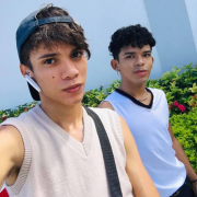 Troye_and_stiven