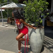 Curvy_ebony18