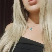 nicolee_kush