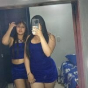 BelaAndEylin_Pink