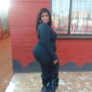 BustyThickAss_