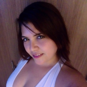 Bella_Saenz_1