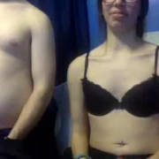 petitecouple96