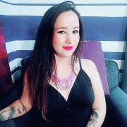 Scarlet_Waisley