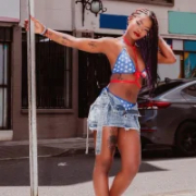 Naommyebony