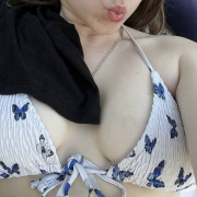 SweetRedCherry