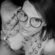 VictoriaOliveira85