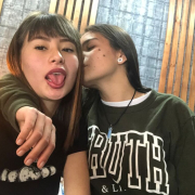 chloe_and_violet