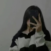 emma_dark__