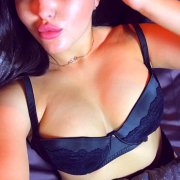 Adrianasxyy