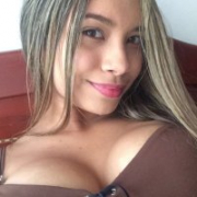 zoehot18