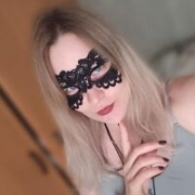 Eva_inMask