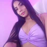 Luna_baker9