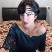 queennaina