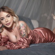 MiaSwinton