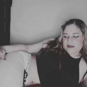 stefany_19hot