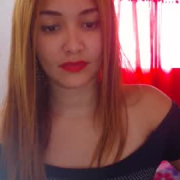 ellie_jones