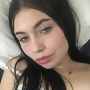 Kylie_Baker01
